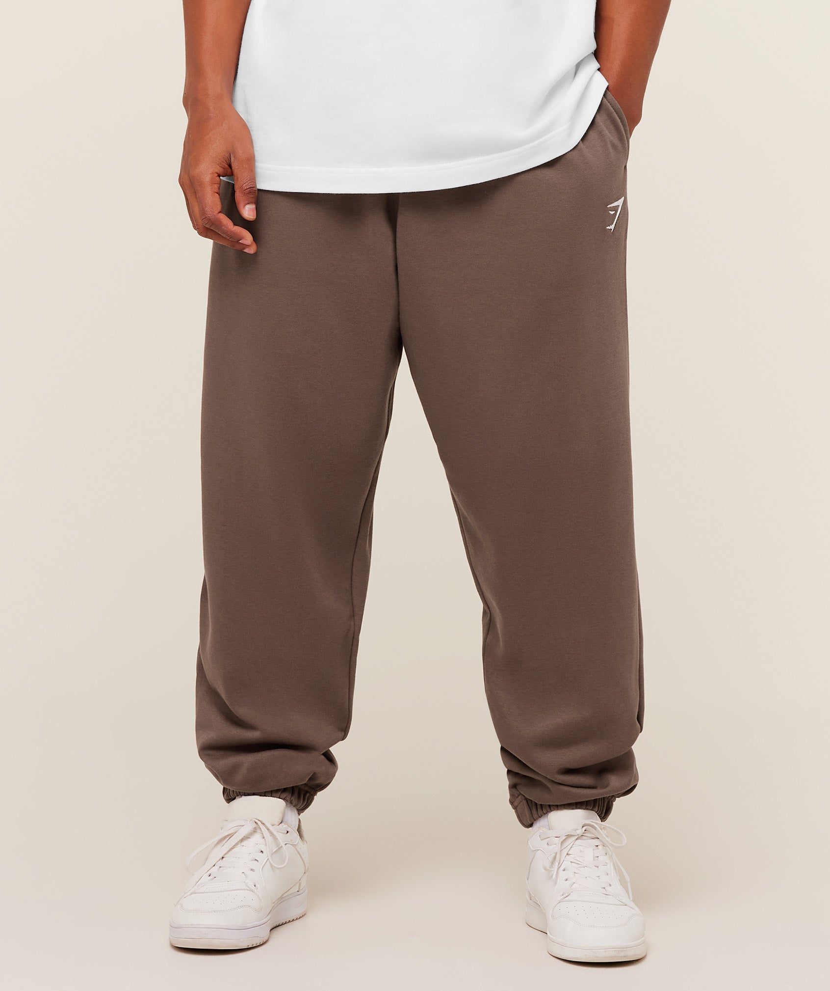 Gymshark Crest Oversized Joggers Soft Brown