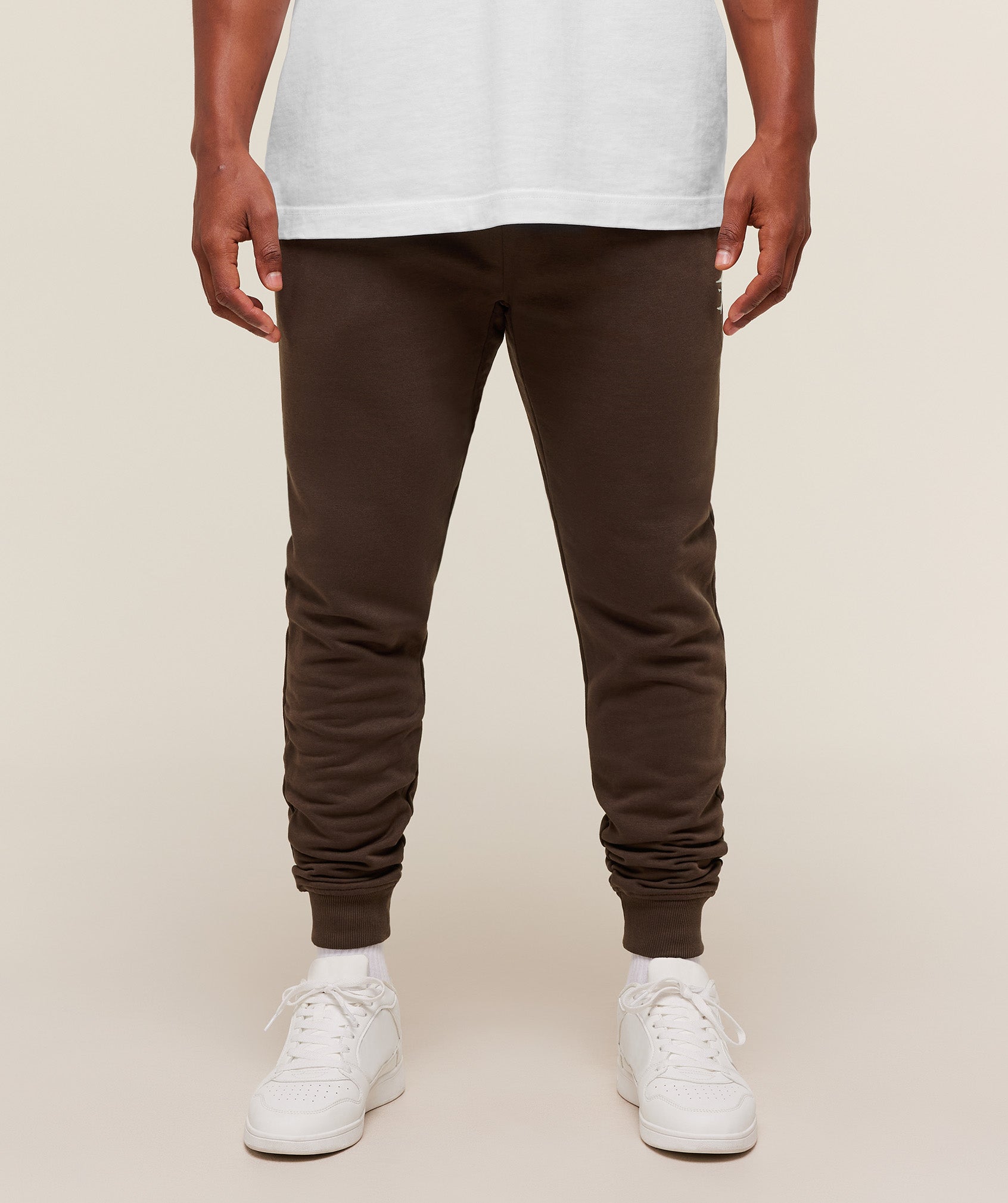 Gymshark Crest Joggers Archive Brown