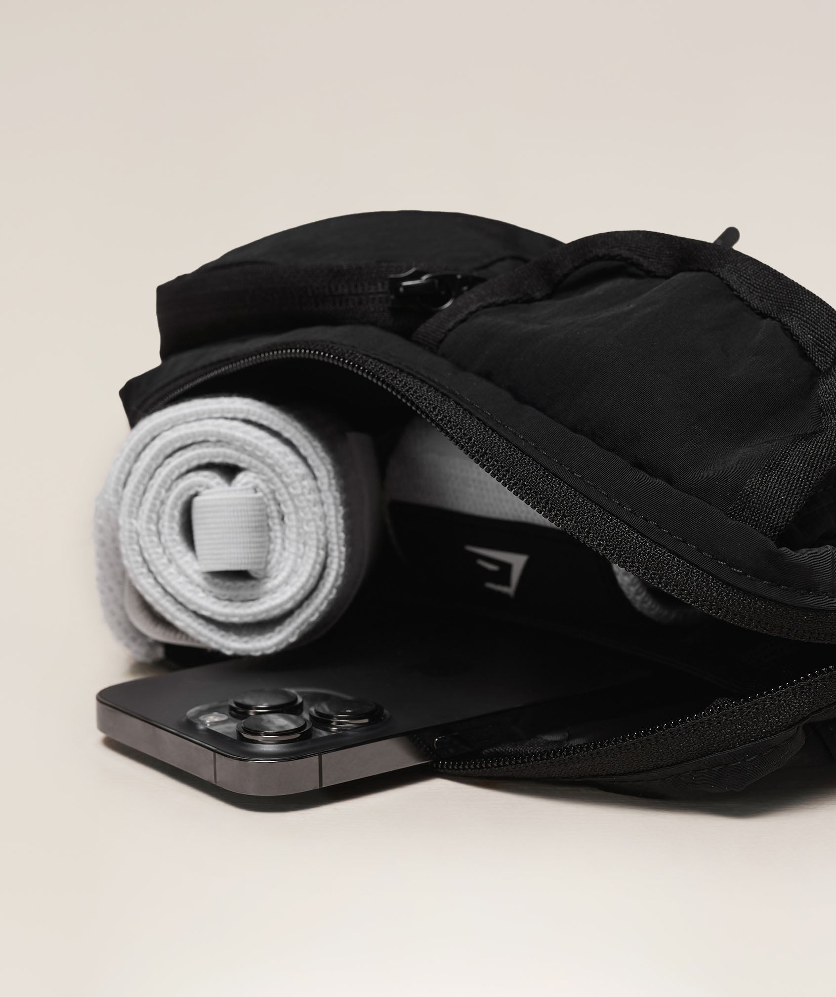 Gymshark Pleat Sling Bag Black