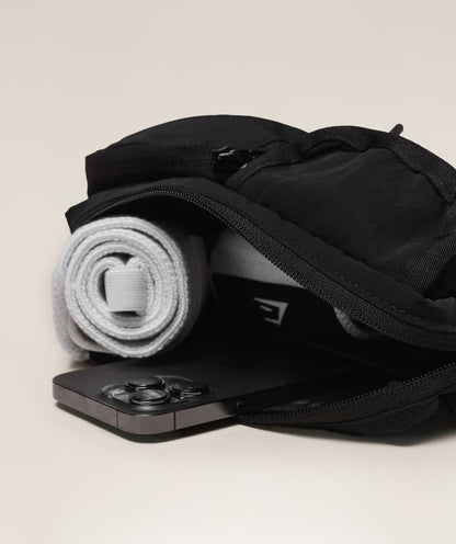 Women's Gymshark Pleat Sling Bag Black