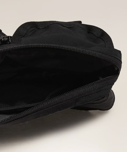 Gymshark Pleat Sling Bag Black