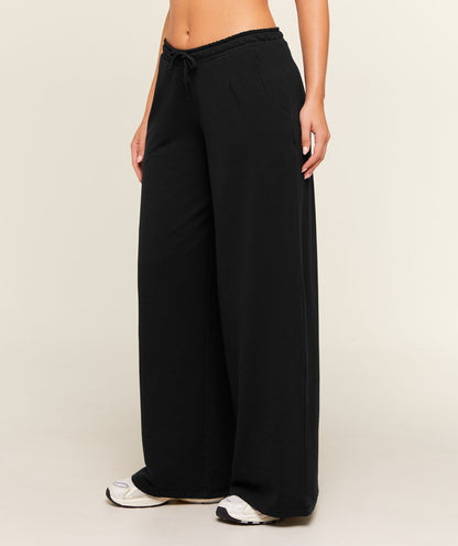 Women's Gymshark Lightweight Wide Leg Pants Regular Black