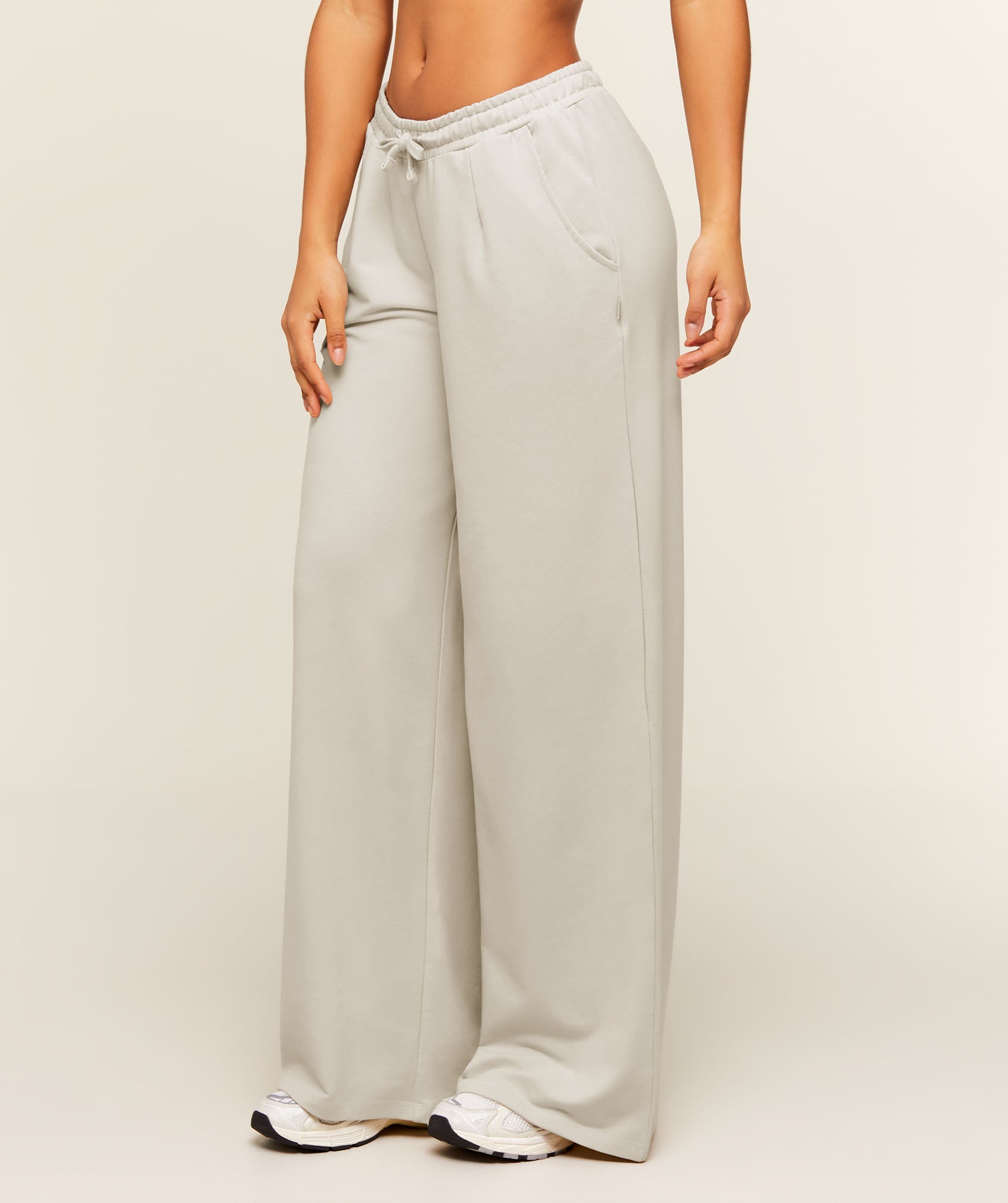 Women's Gymshark Lightweight Wide Leg Pant Tall Pebble Grey