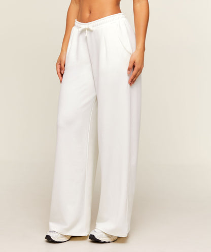 Women's Gymshark Lightweight Wide Leg Pant Tall Soft White