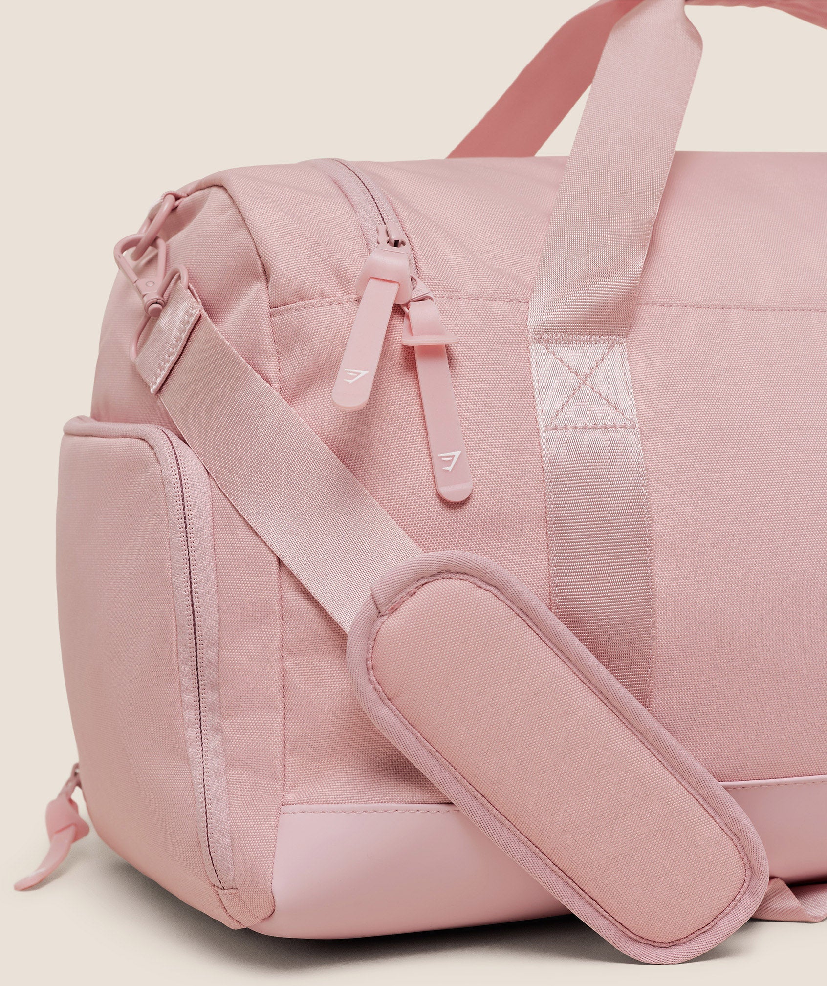 Women's Gymshark Everyday Holdall Small Light Pink