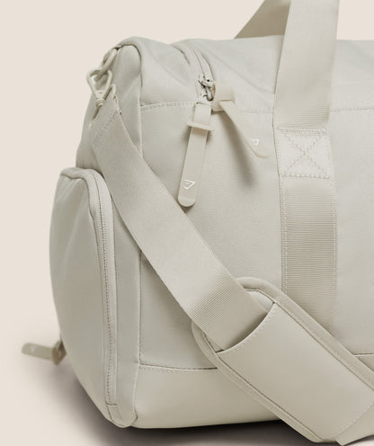 Gymshark Everyday Holdall Medium Pebble Grey