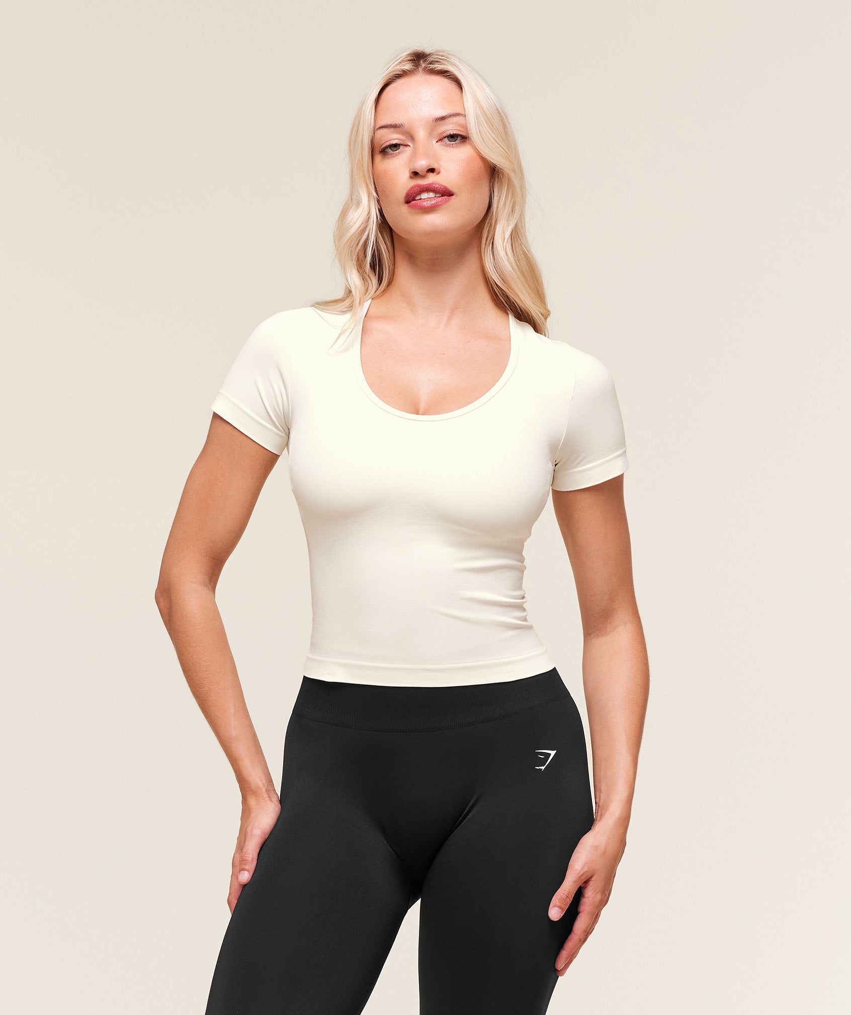 Women's Gymshark Everyday Seamless Tight Fit Crew Neck Tee Soft White