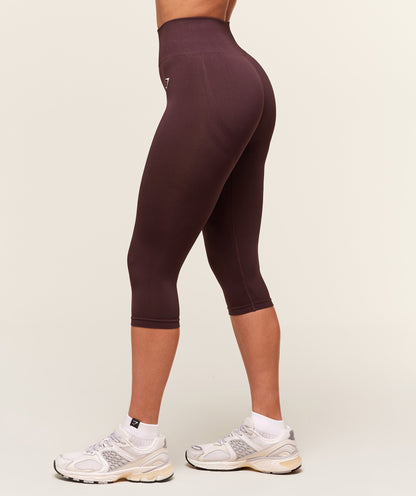 Women's Gymshark Everyday Seamless Capri Legging Cherry Purple