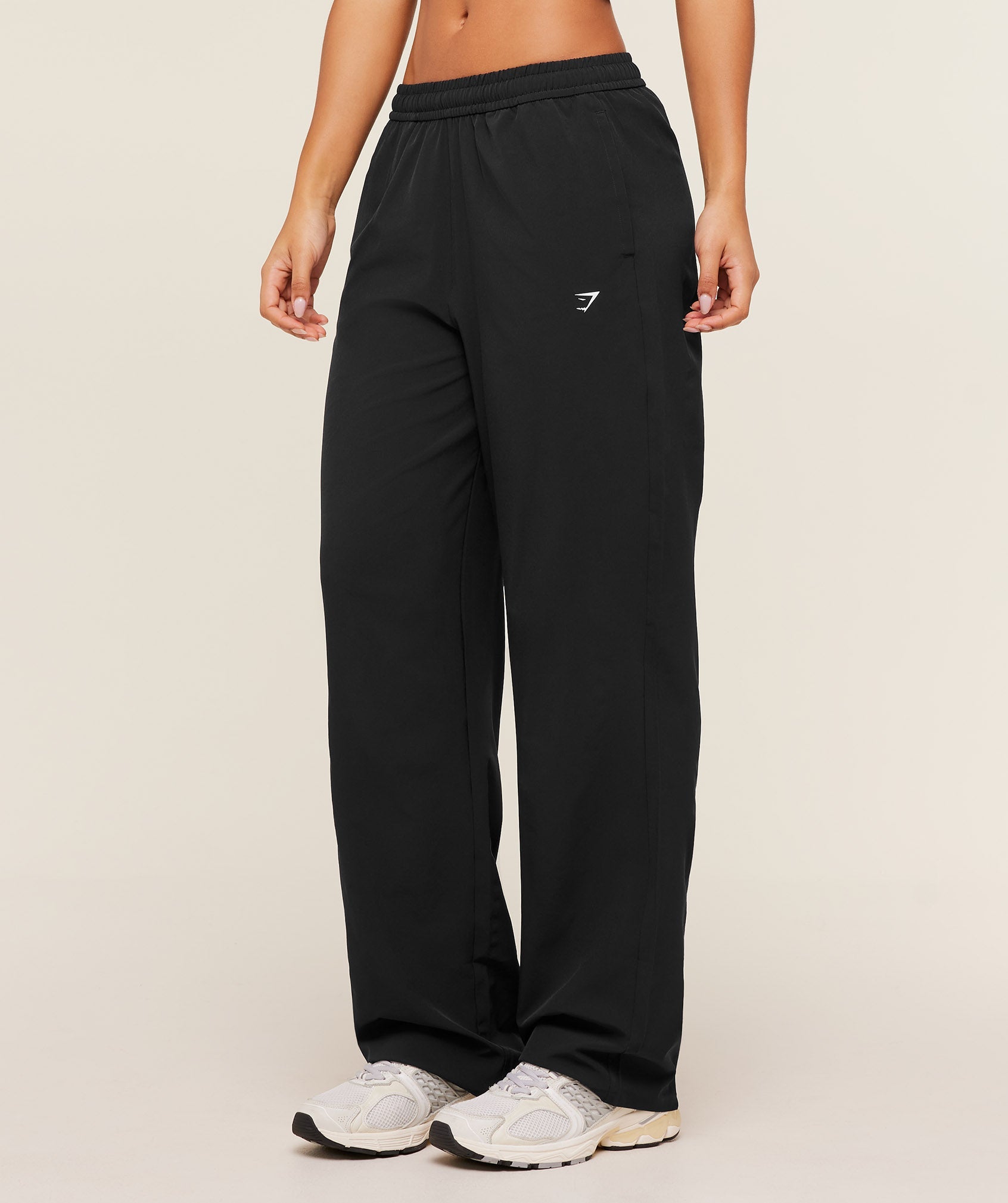 Women's Gymshark Training Everyday Woven Straight Leg Tall Pants Gs Black