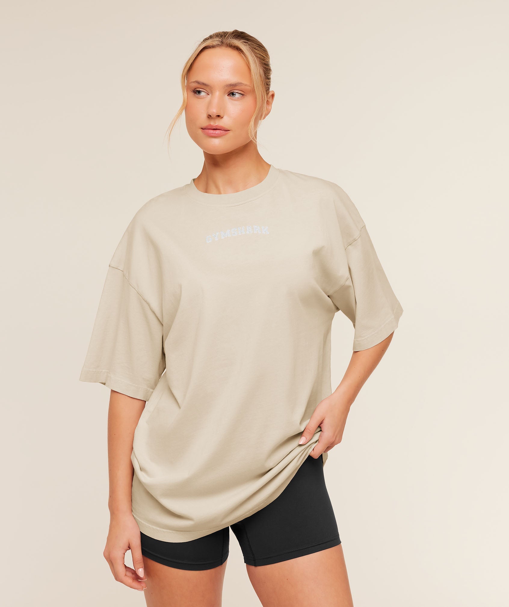 Women's Gymshark Chainstitch Graphic Short Sleeve T-Shirt Pebble Grey