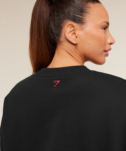 Women's Gymshark Collegiate Graphic Crew Neck Pullover Black