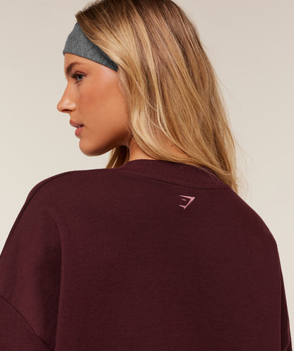 Women's Gymshark Collegiate Graphic Crew Neck Pullover Gs Rich Maroon