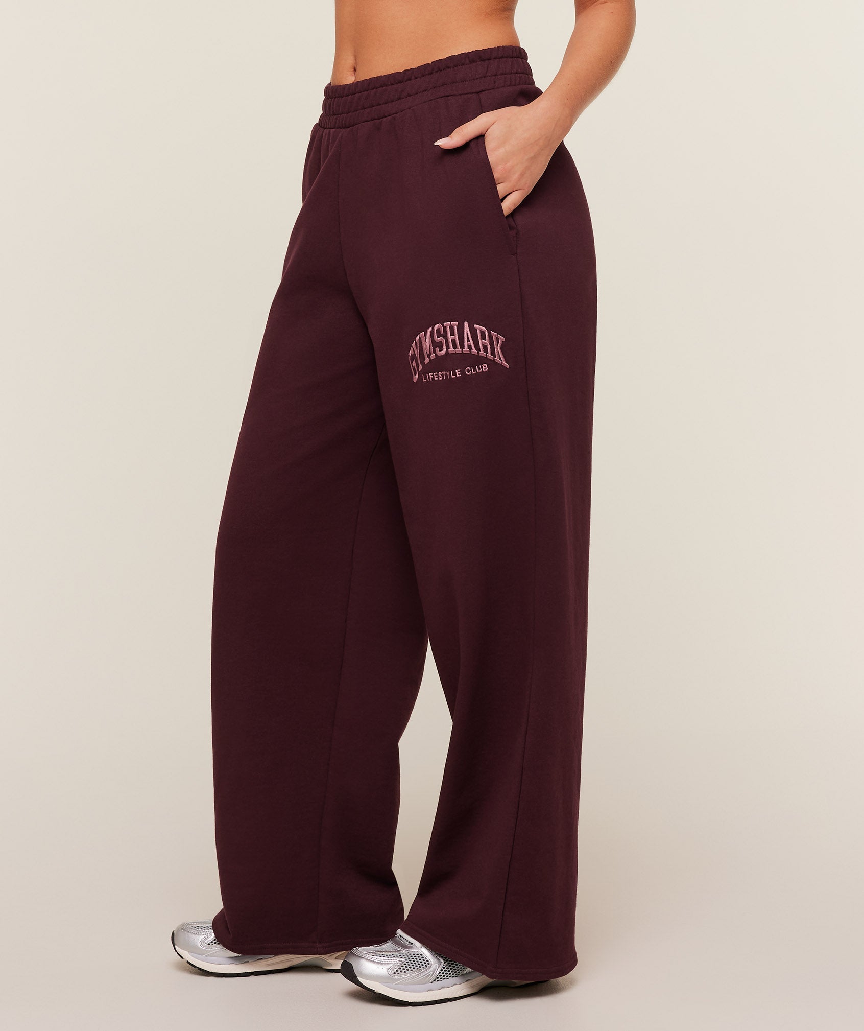 Women's Gymshark Collegiate Graphic Straight Leg Joggers Gs Rich Maroon
