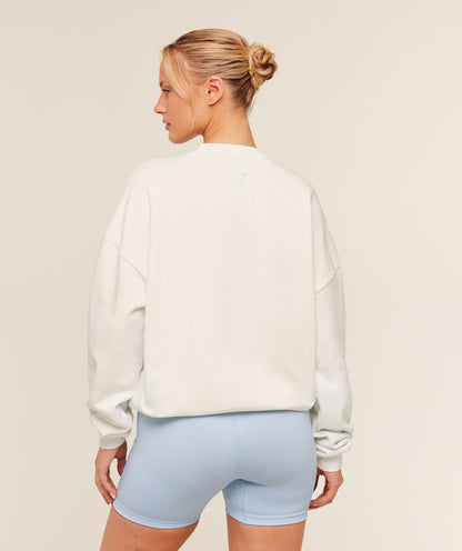 Women's Gymshark Lifestyle Club Graphic Sweatshirt Soft White