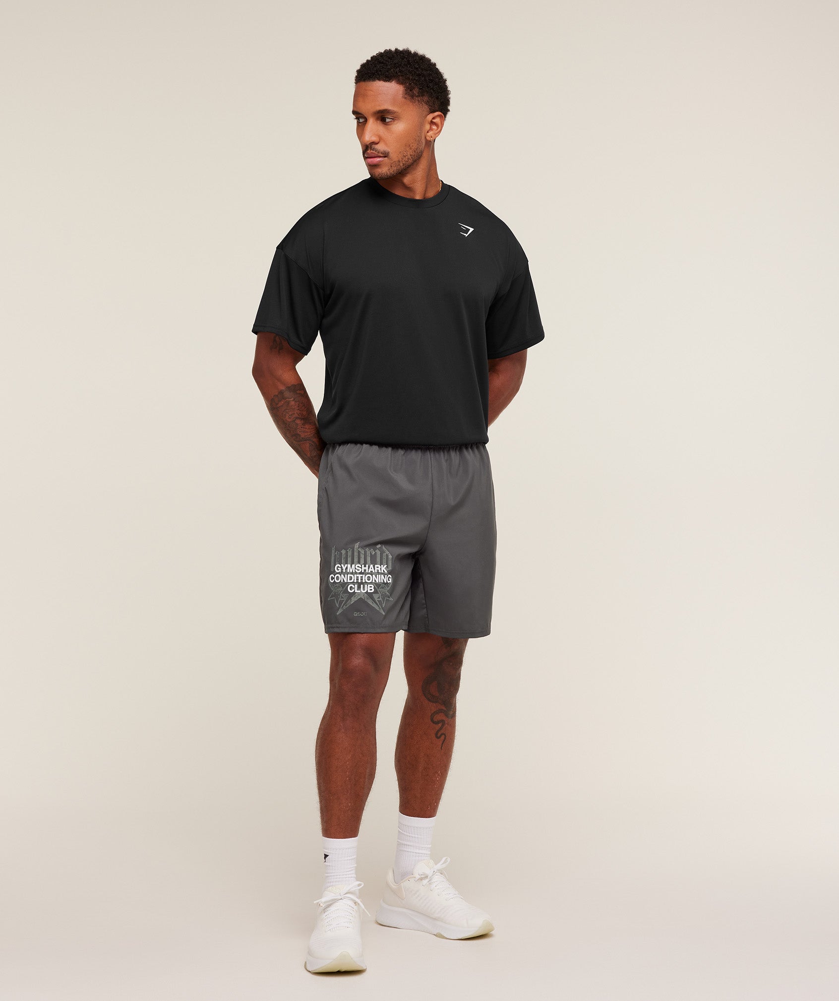 Gymshark Hybrid Graphic 7" Shorts Onyx Grey
