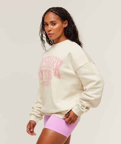 Women's Gymshark Lifting Club Graphic Oversized Crew Neck Oat White