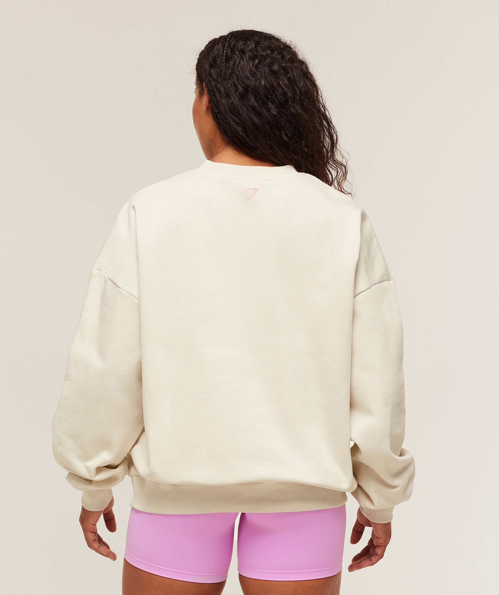 Women's Gymshark Lifting Club Graphic Oversized Crew Neck Oat White
