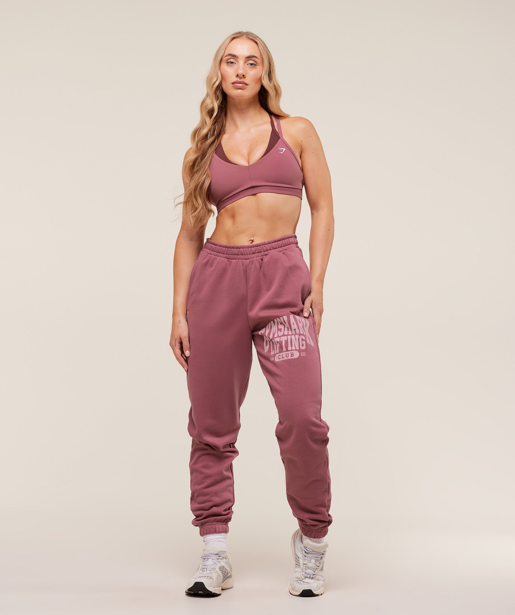 Women's Gymshark Lifting Club Graphic Joggers Reset Pink