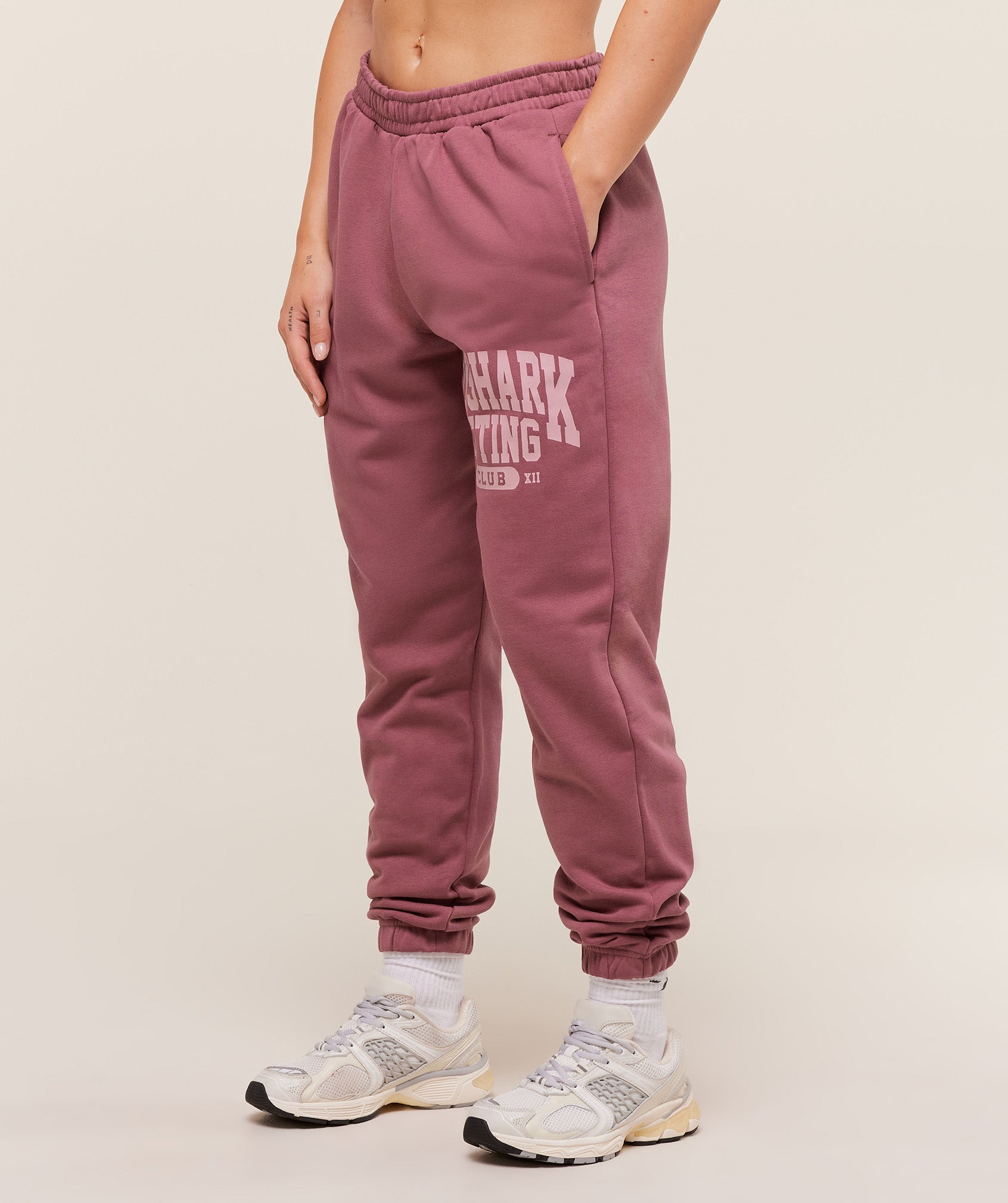Women's Gymshark Lifting Club Graphic Joggers Reset Pink