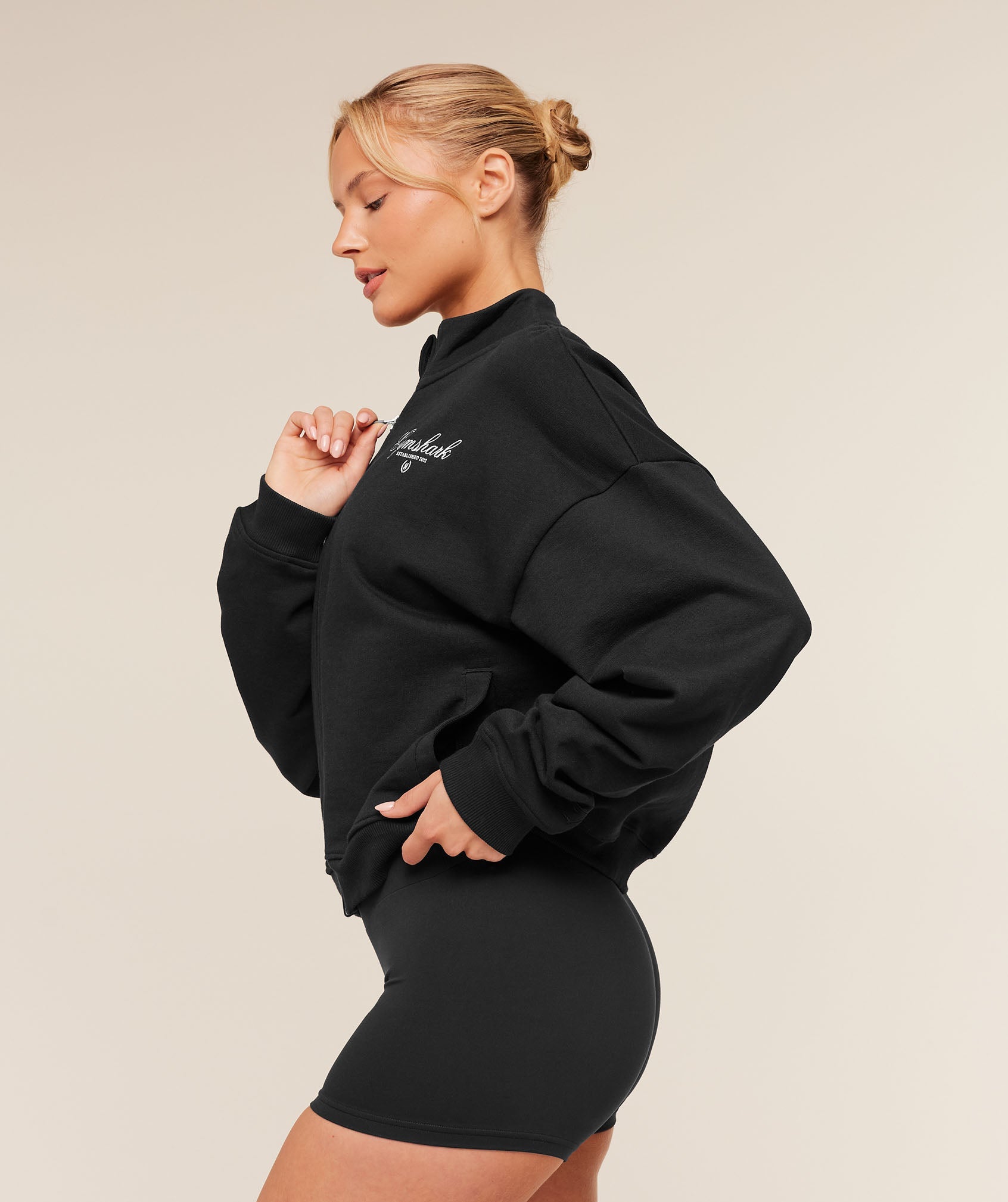 Women's Gymshark Script Embroidery Oversized Zip Through Black
