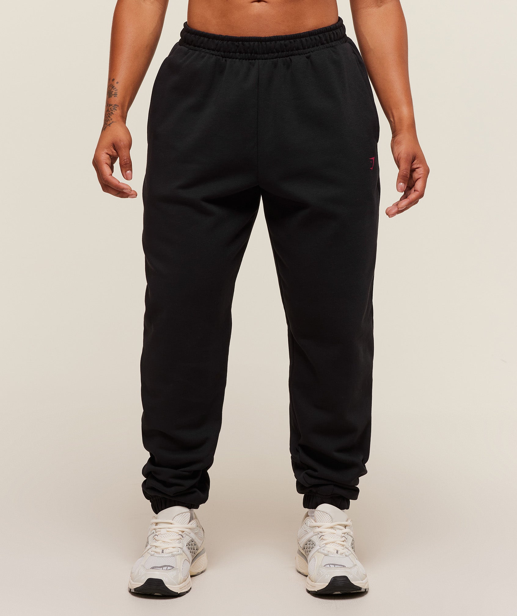 Women's Gymshark Strength Department Joggers Black