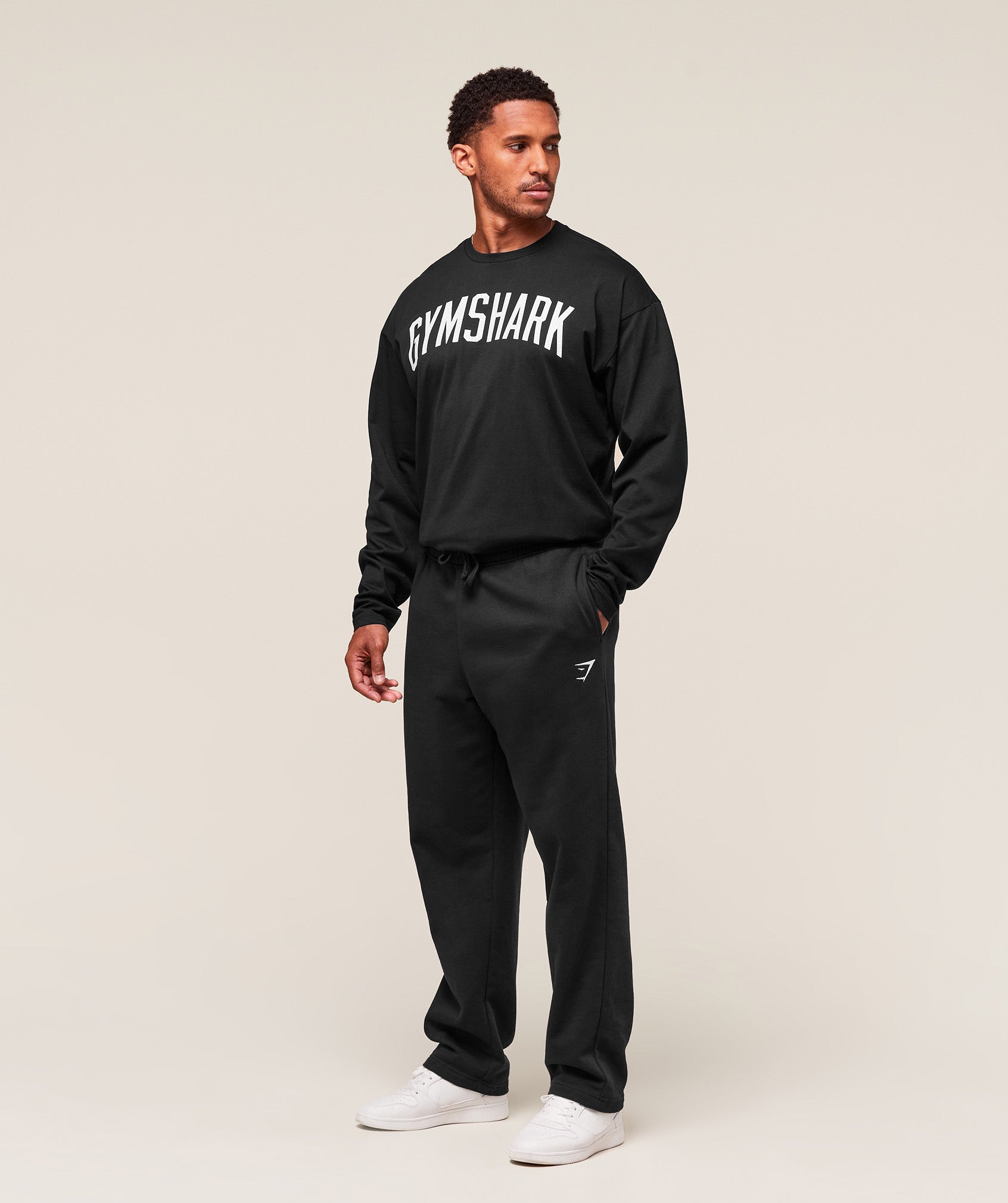 Gymshark Worn Graphic Long Sleeve T-Shirt Black