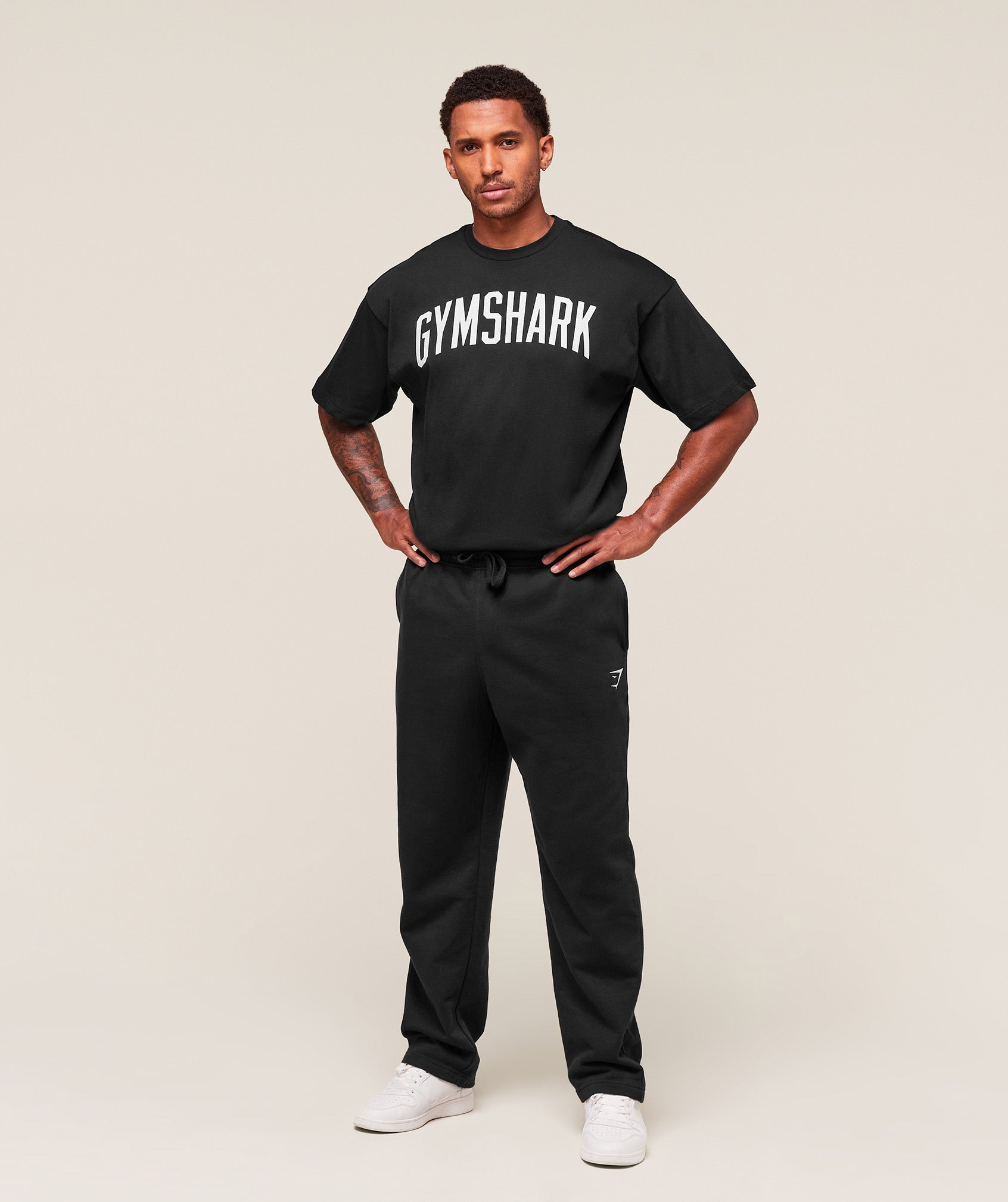 Gymshark Worn Graphic T-Shirt Black