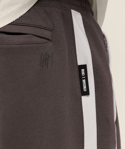 Gymshark Gymshark X Cbum Straight Leg Jogger Greyed Purple