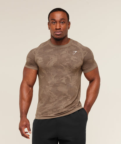 Gymshark Geo Seamless T-Shirt Lifestyle Brown