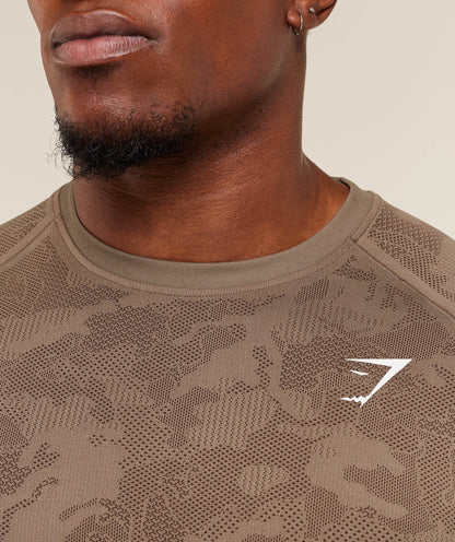 Gymshark Geo Seamless T-Shirt Lifestyle Brown