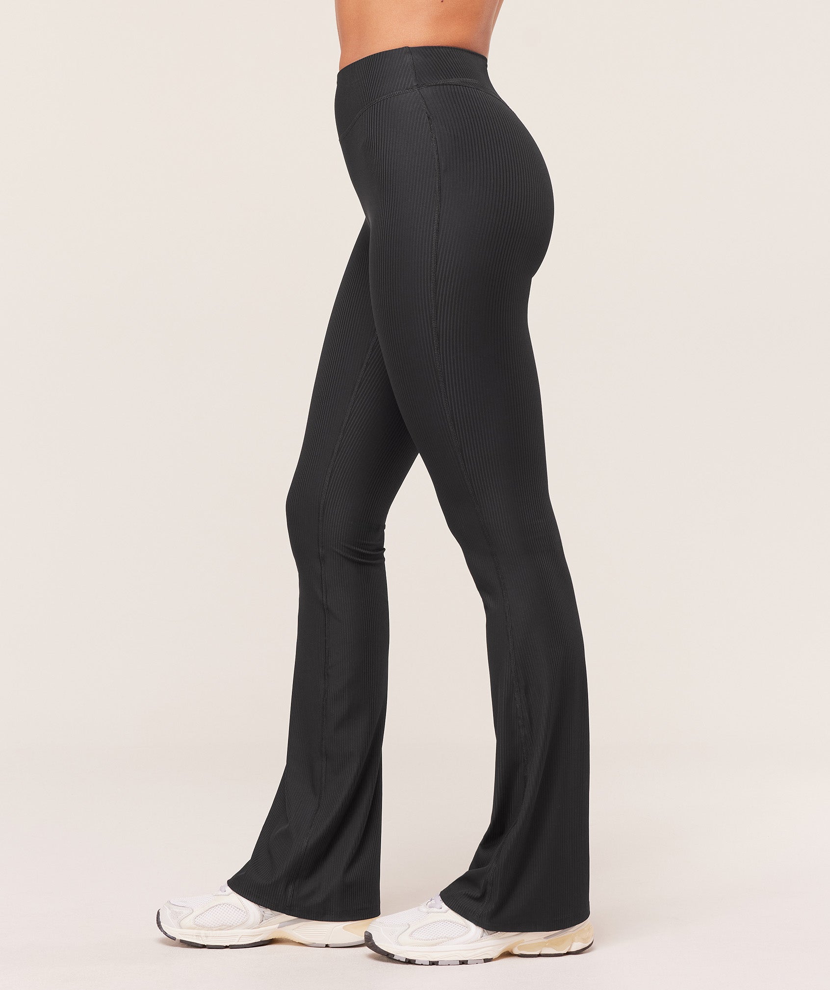 Women's Gymshark Ribbed Flared Leggings Black