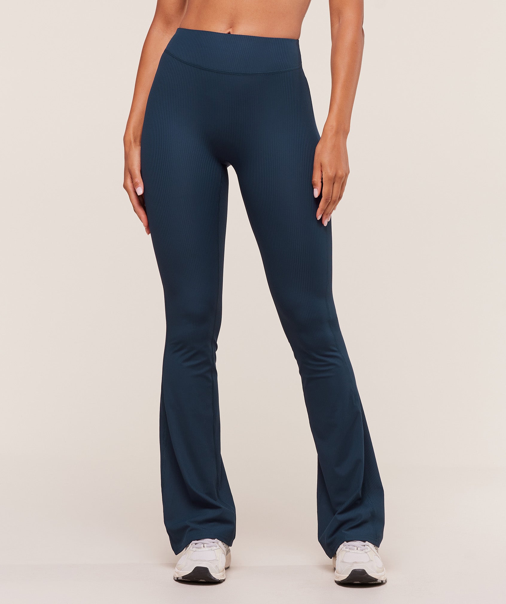 Women's Gymshark Ribbed Flared Legging Navy
