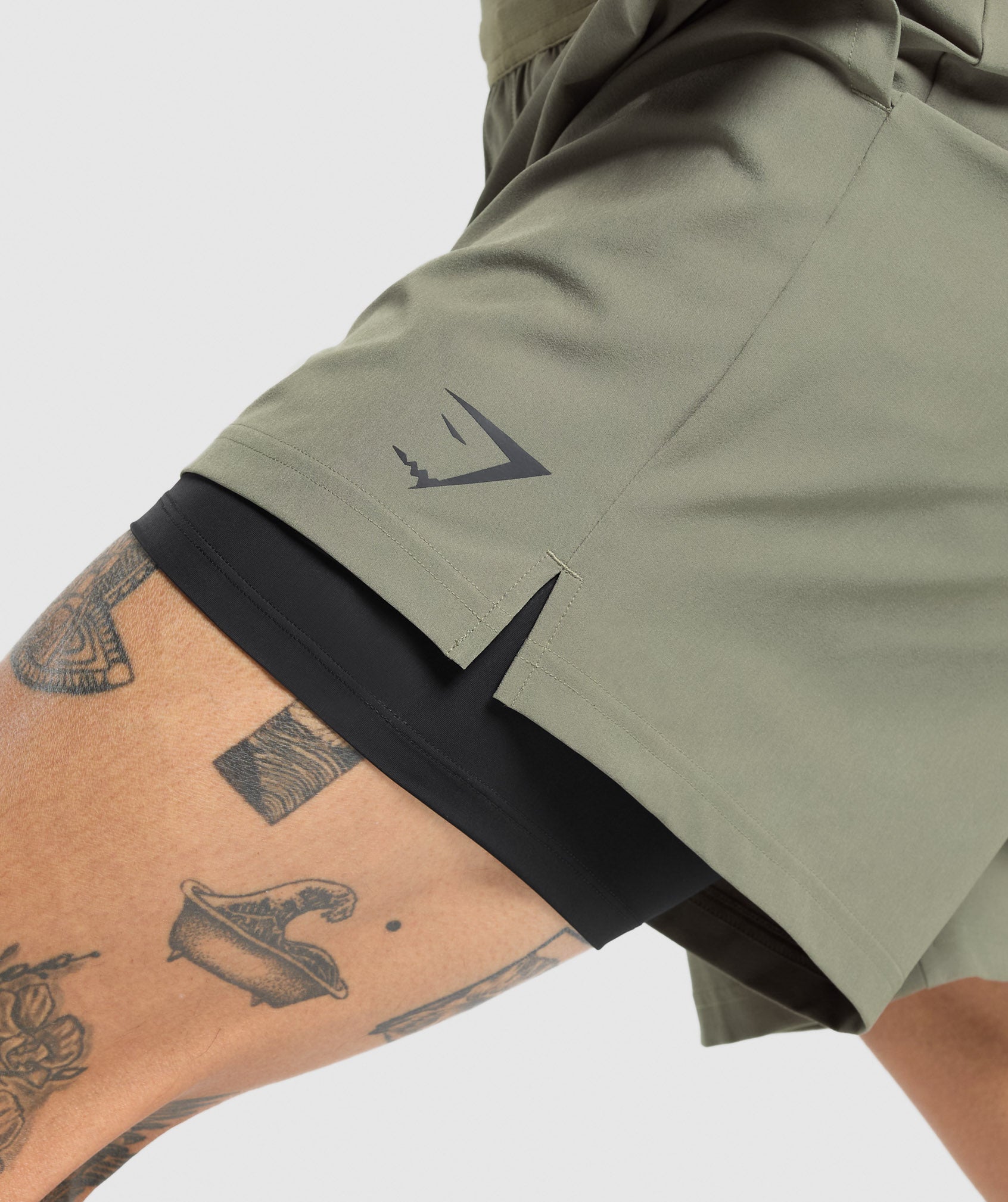 Gymshark Land To Water 6" Shorts Base Green