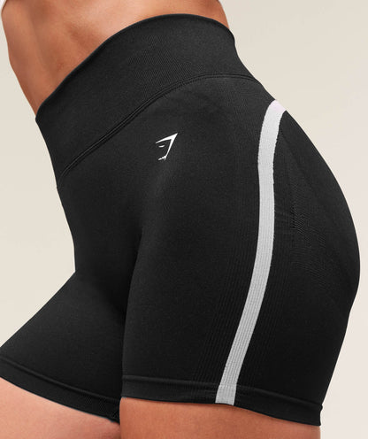 Women's Gymshark Lift Varsity Seamless Short Black