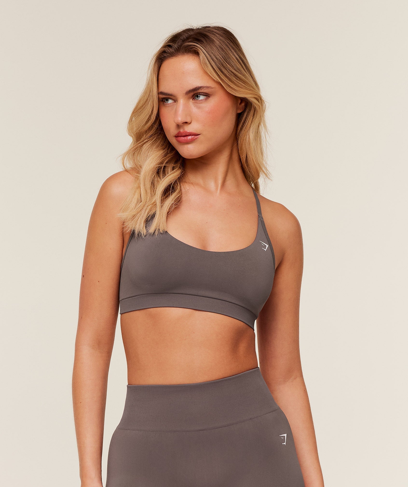 Women's Gymshark Everyday Seamless Racerback Sports Bra Cool Brown