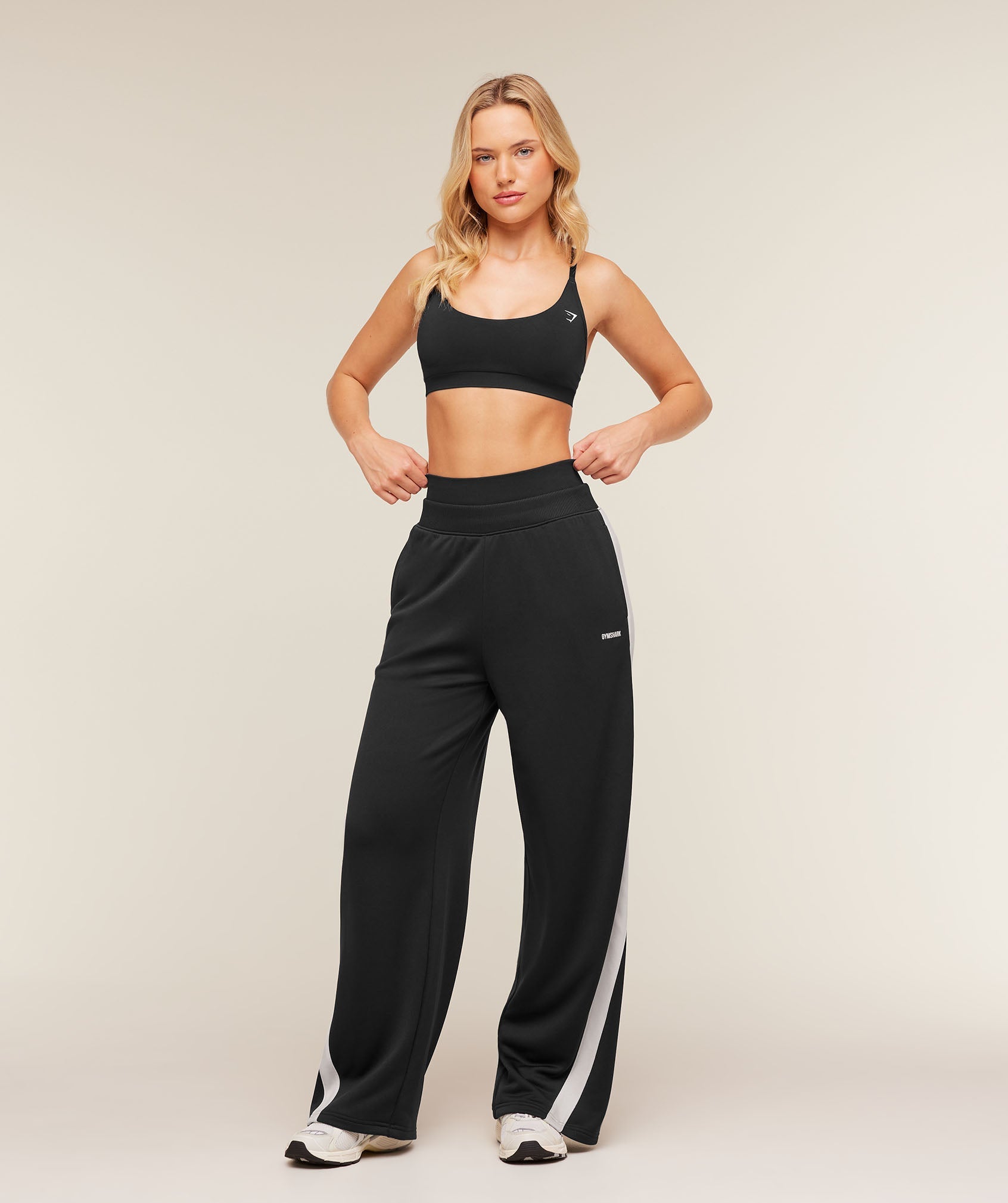 Women's Gymshark Lightweight Tricot Wide Leg Pants Black