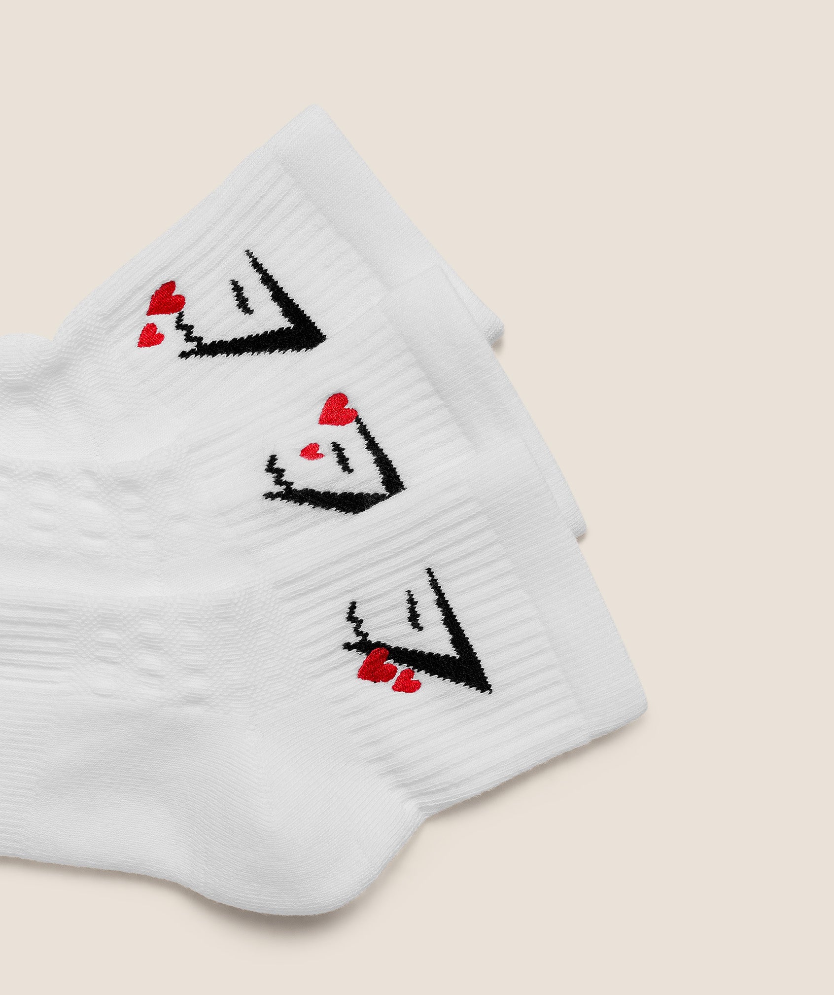 Women's Gymshark Sharkhead Hearts Graphic Midi 3Pk White