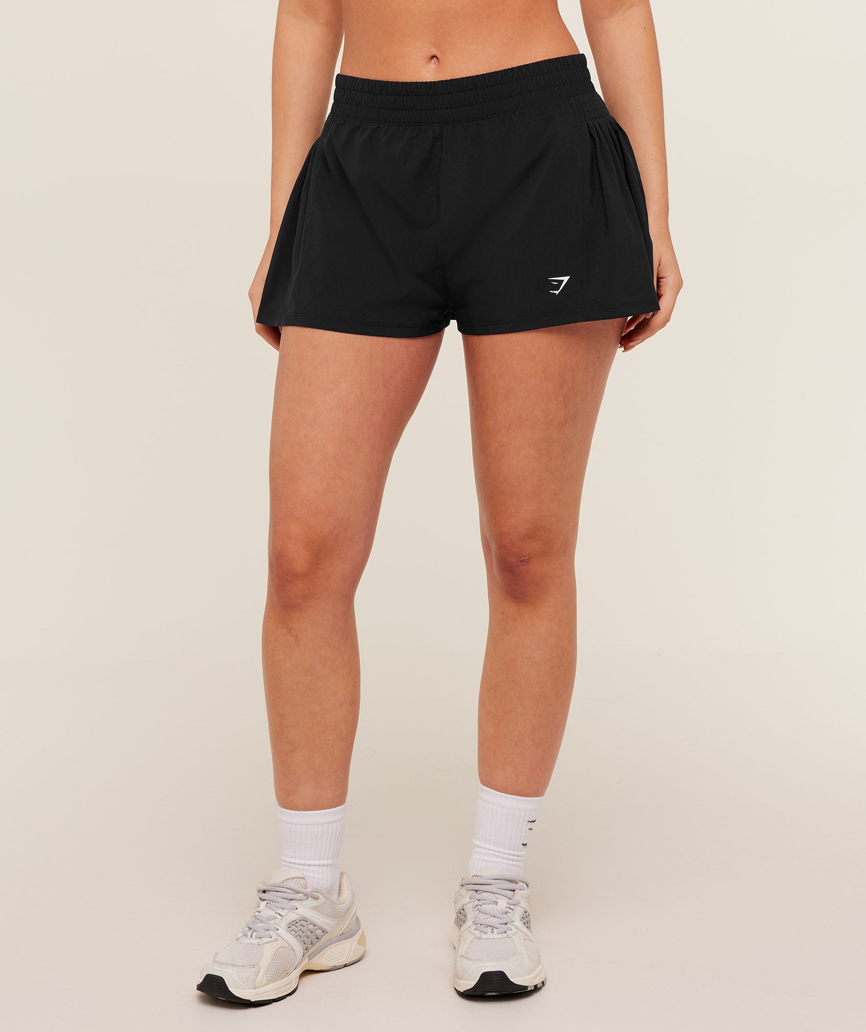 Women's Gymshark Flutter Woven Shorts Gs Black