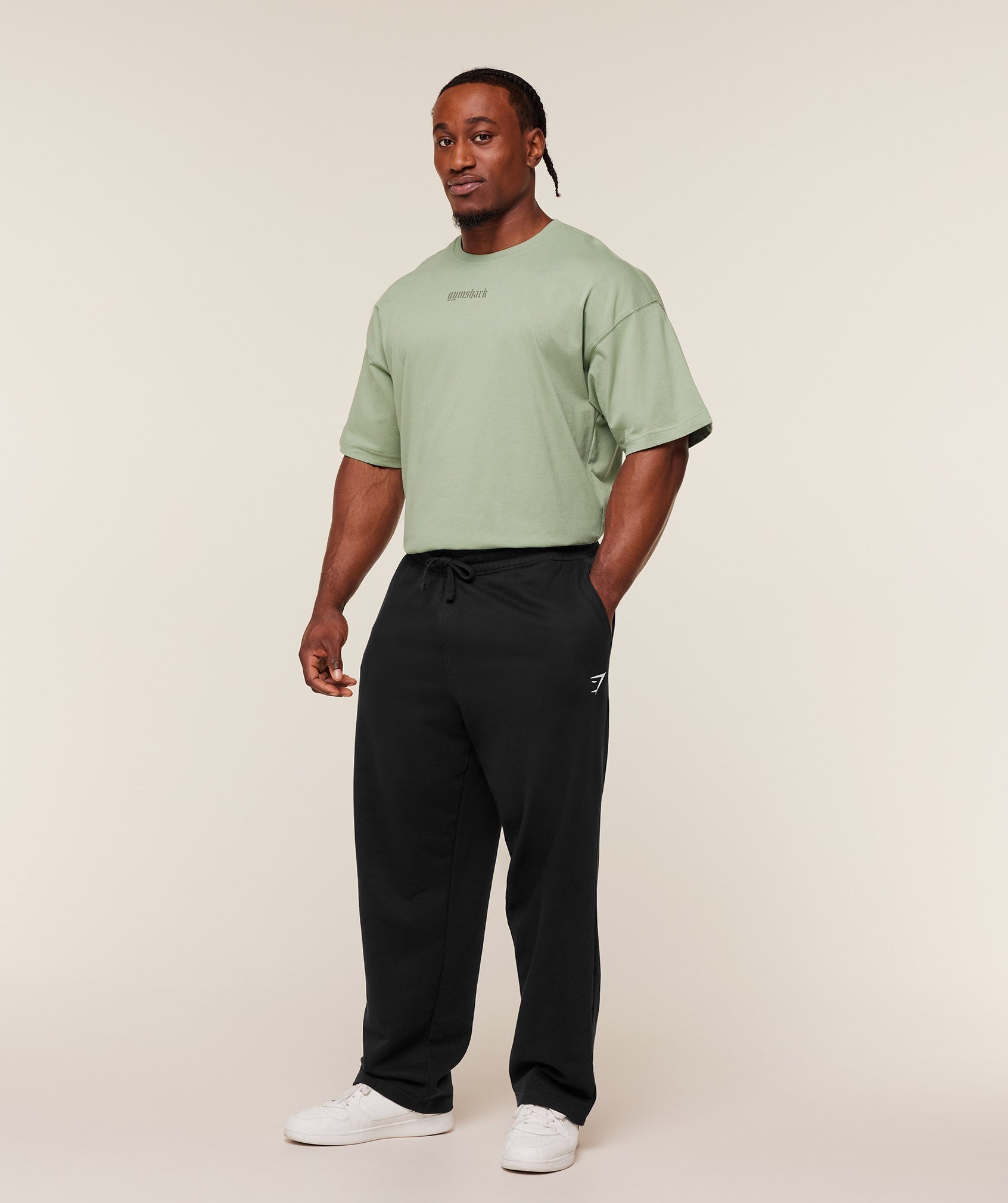 Gymshark Olde English T-Shirt Gs Haze Green