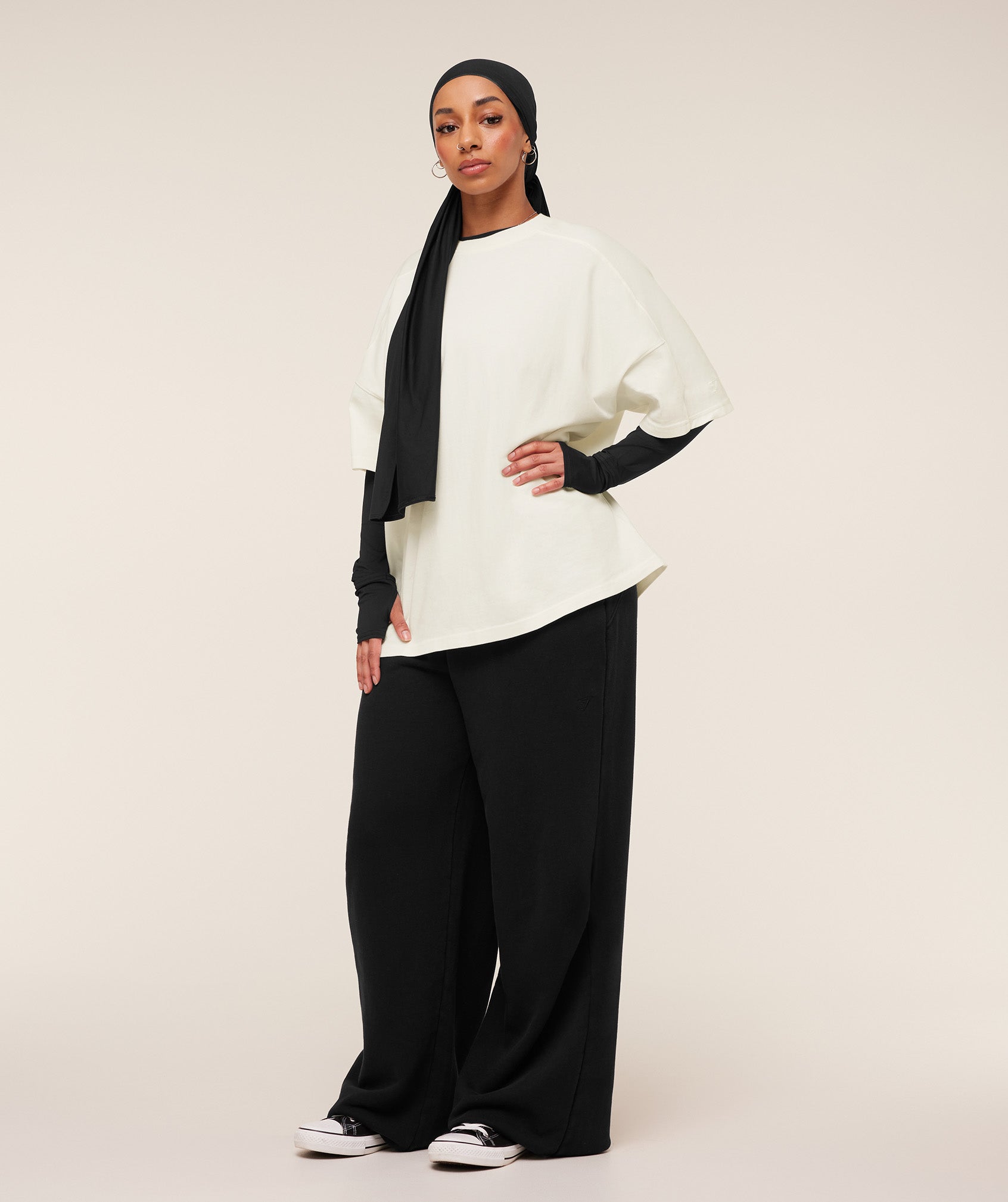 Women's Gymshark Pump Cover Structured Fleece Top Soft White