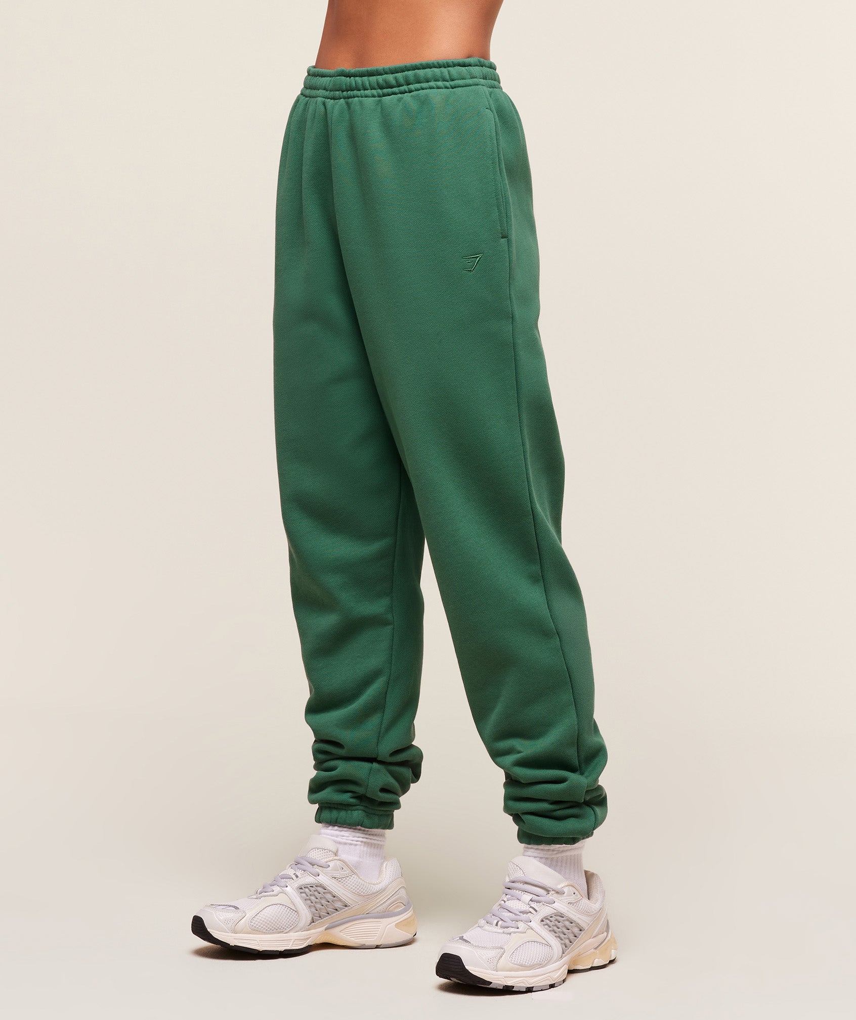 Women's Gymshark Rest Day Sweats 2.0 Joggers Lift Green