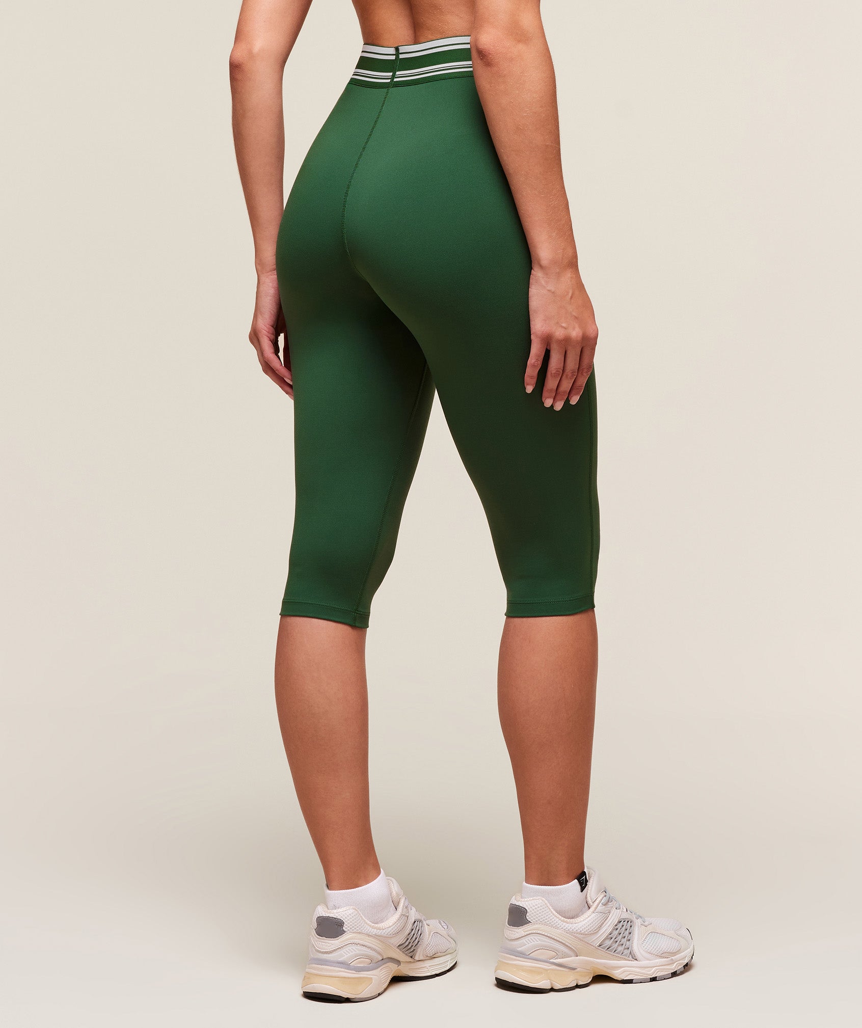 Women's Gymshark Retro Capri Leggings Classic Green
