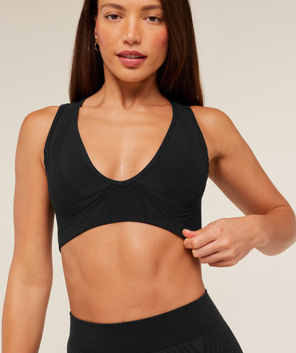 Women's Gymshark Luxe Light Support Sports Bra Gs Black