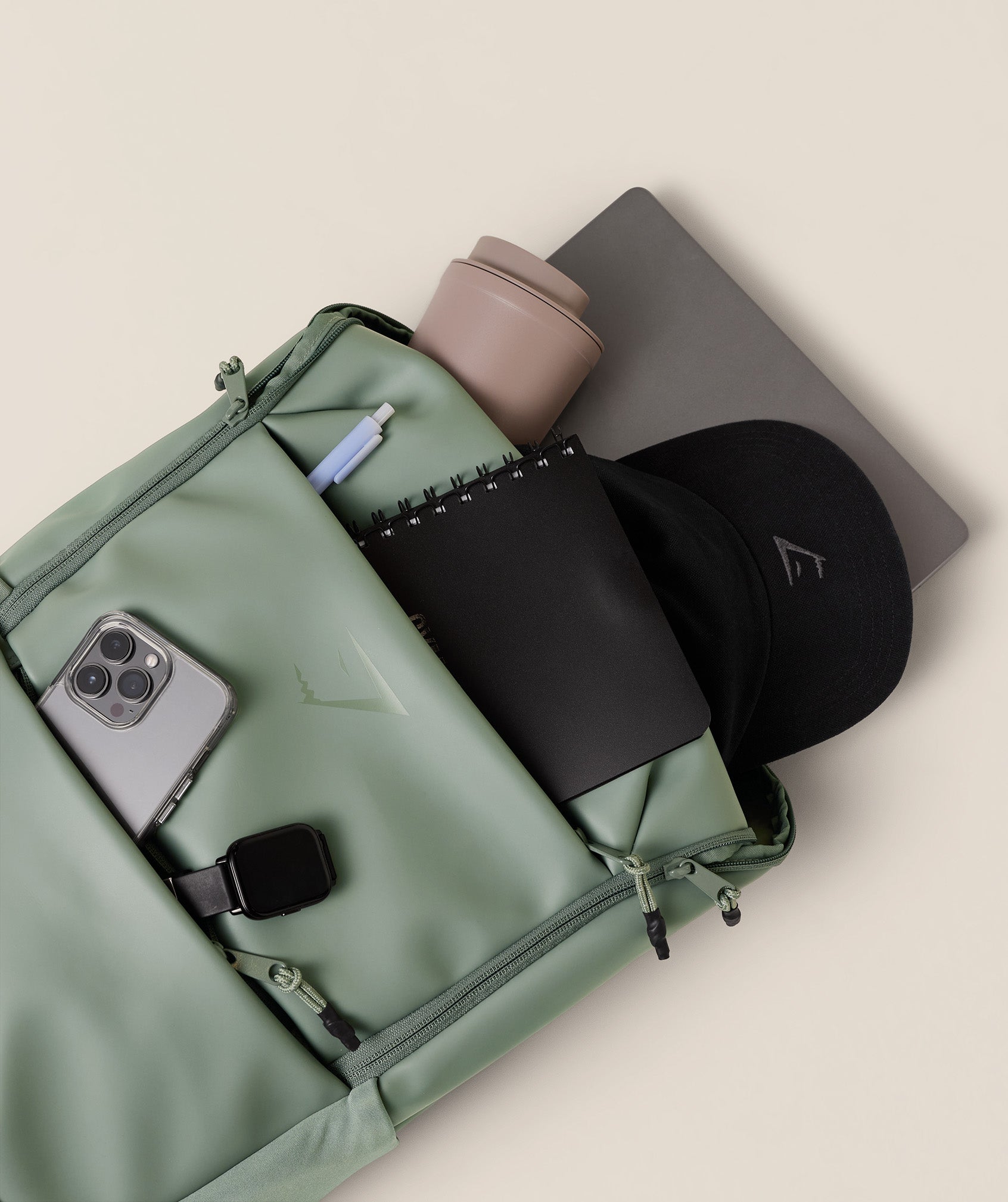 Gymshark Sleek Backpack Unit Green