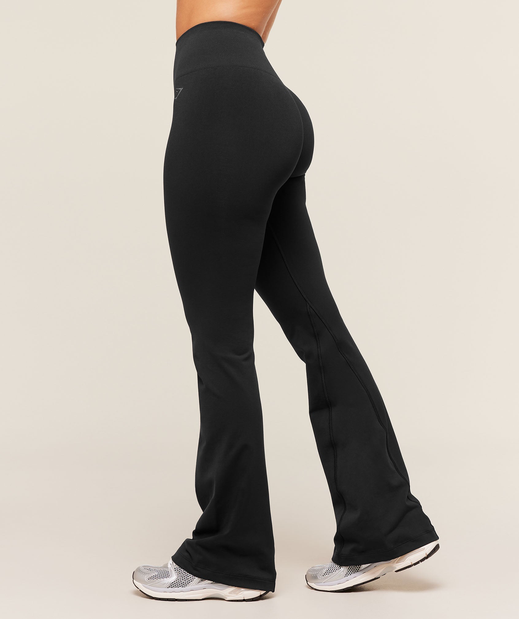 Women's Gymshark Soft Sculpt Flared Leggings Black