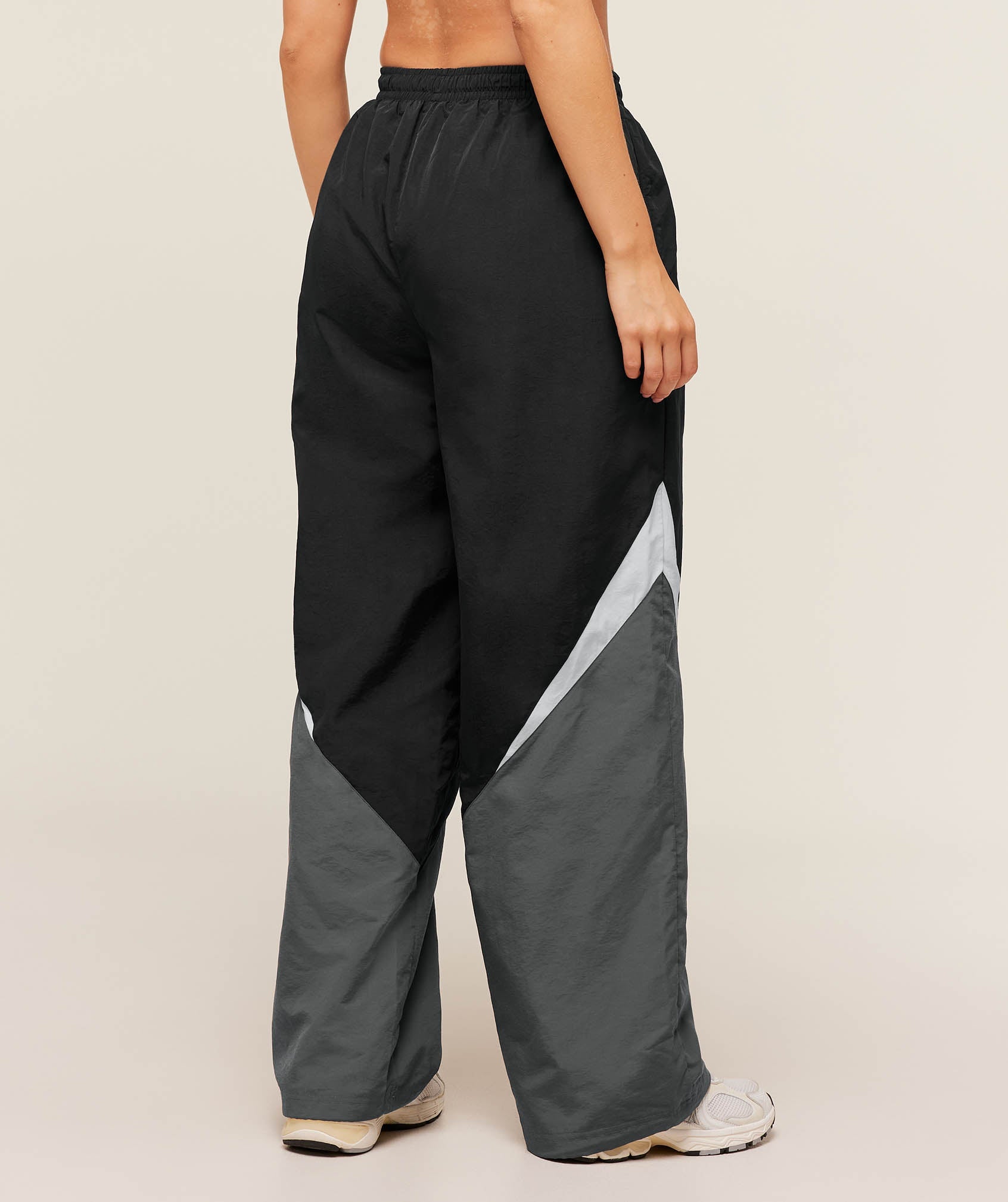 Women's Gymshark Contrast Track Pant Black