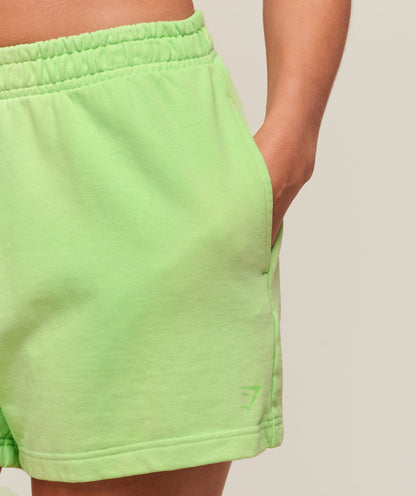 Women's Gymshark Summer Tie-Dye Graphic Shorts Energy Gelato Green