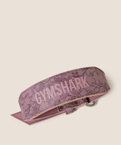 Women's Gymshark Lace Graphic Tapered Lifting Belt Impact Burgundy