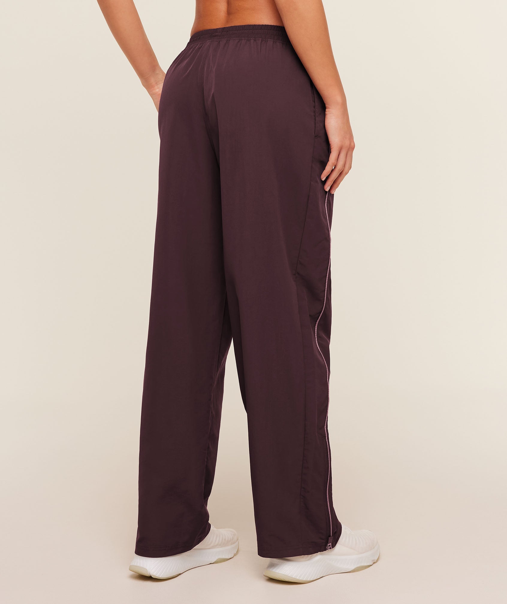 Women's Gymshark To From Pants Cherry Purple