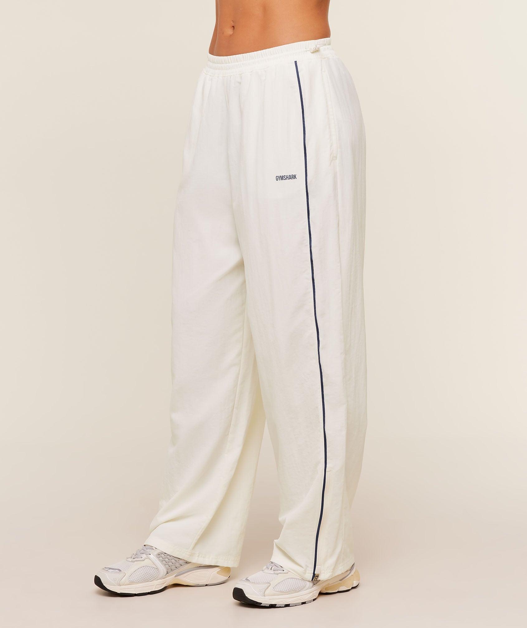 Women's Gymshark To From Pants Soft White